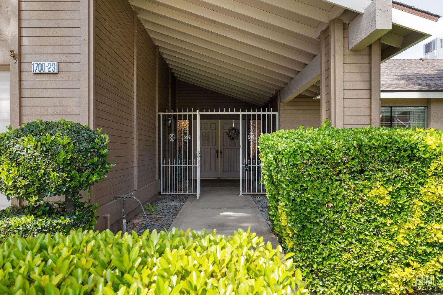 Undisclosed Address Bakersfield, CA 93309 - Photo 5 of 48