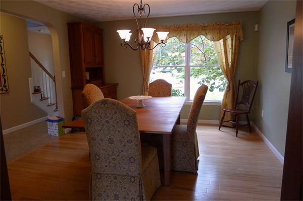 19 Hall Road Webster, MA 01570 - Photo 9 of 27