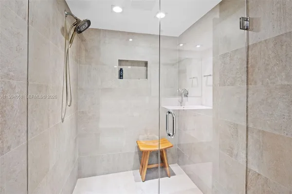 $1,695,000 | 201 Crandon Boulevard, Unit 227, Key Biscayne, FL 33149