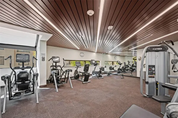 $1,695,000 | 201 Crandon Boulevard, Unit 227, Key Biscayne, FL 33149