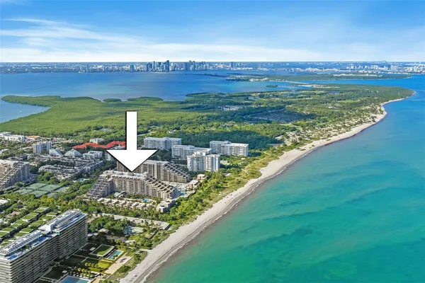 $1,695,000 | 201 Crandon Boulevard, Unit 227, Key Biscayne, FL 33149