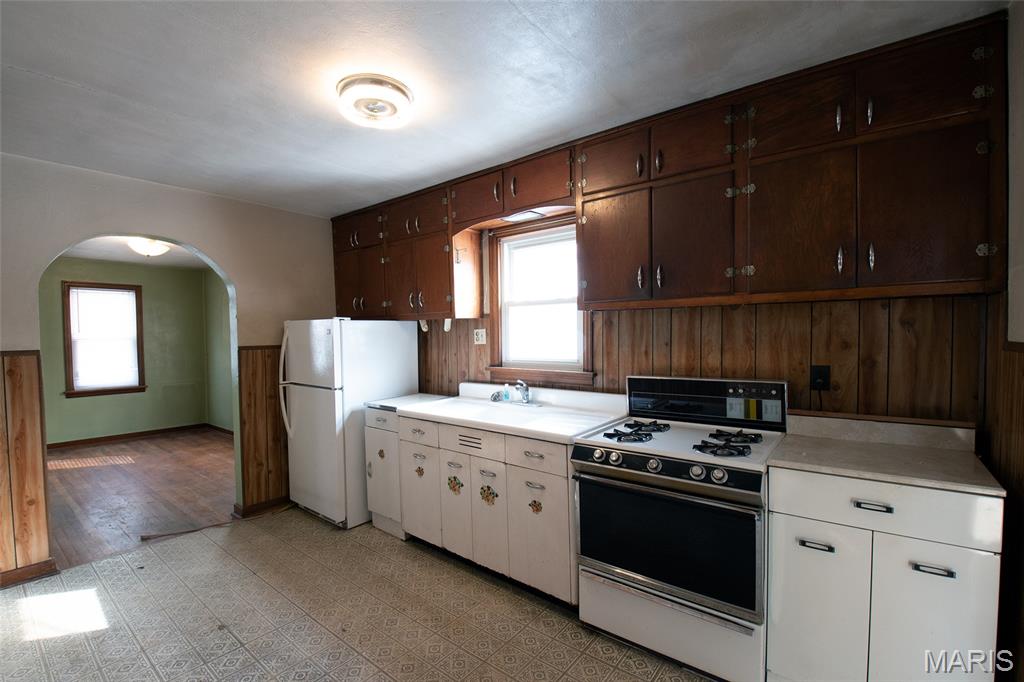 511 Averill Avenue Ferguson, MO 63135 - Photo 15 of 27