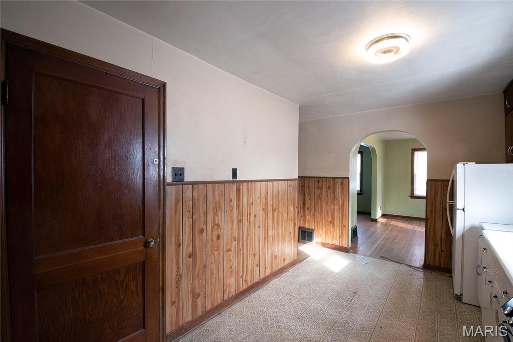 511 Averill Avenue Ferguson, MO 63135 - Photo 16 of 27