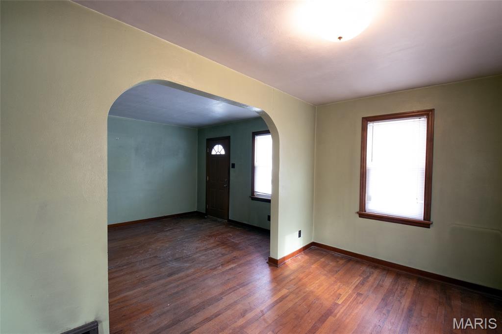 511 Averill Avenue Ferguson, MO 63135 - Photo 5 of 27