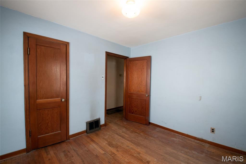 511 Averill Avenue Ferguson, MO 63135 - Photo 8 of 27