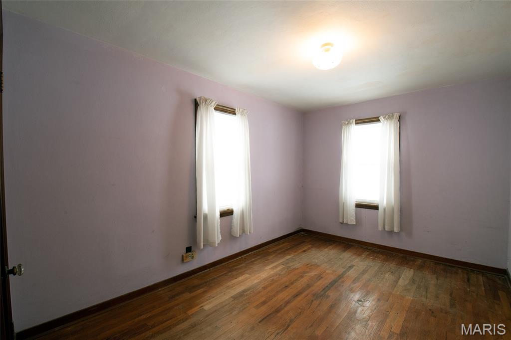 511 Averill Avenue Ferguson, MO 63135 - Photo 9 of 27