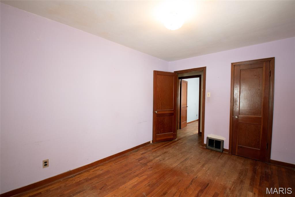 511 Averill Avenue Ferguson, MO 63135 - Photo 10 of 27