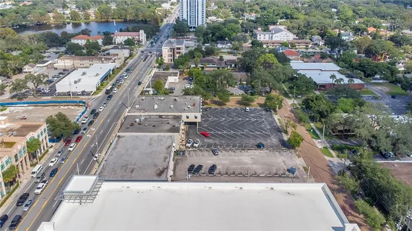 $20 | 126 East Colonial Drive, Orlando, FL 32801