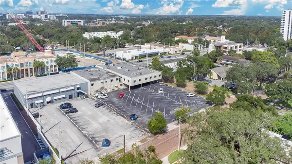 $20 | 126 East Colonial Drive, Orlando, FL 32801