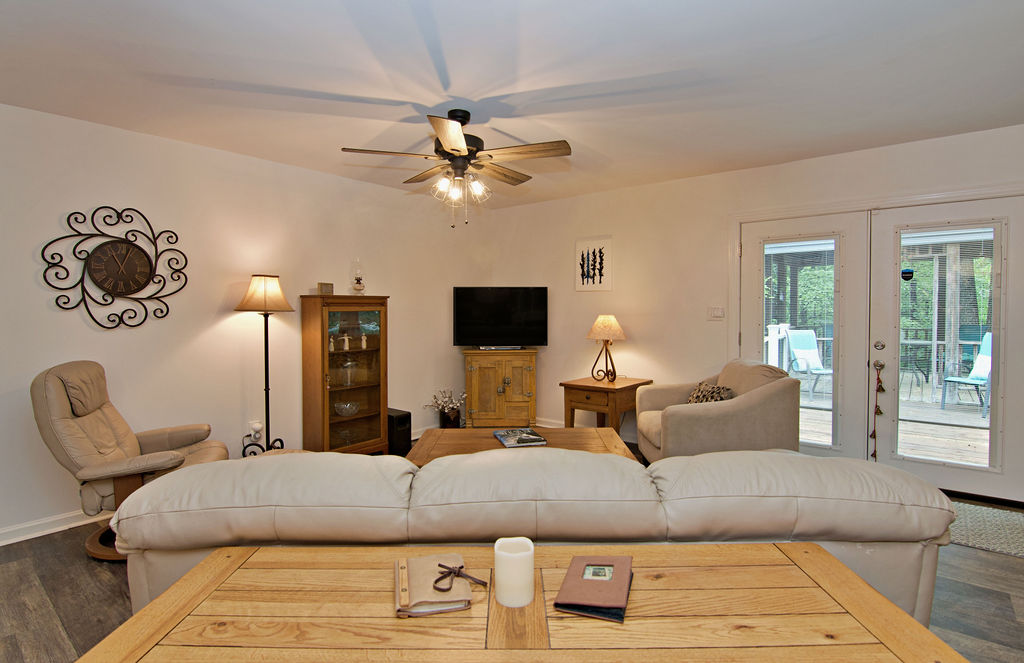 1279 Coneross Point Drive Seneca, SC 29678 - Photo 6 of 48