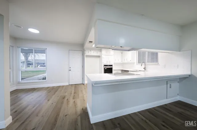 $379,900 | Undisclosed Address, Bakersfield, CA 93313