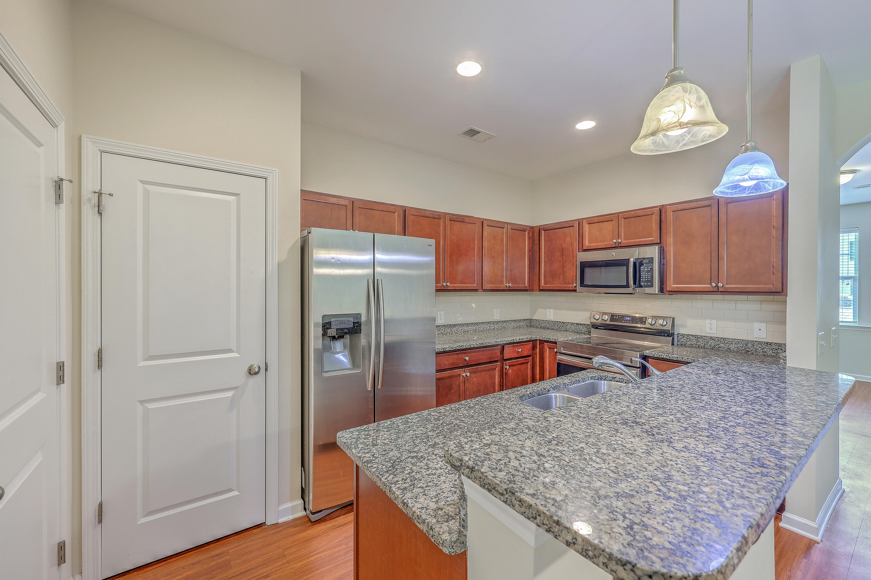 1064 Lexi Court Ladson, SC 29456 - Photo 8 of 44 ZYN_4375_76_77_78_79_80_81