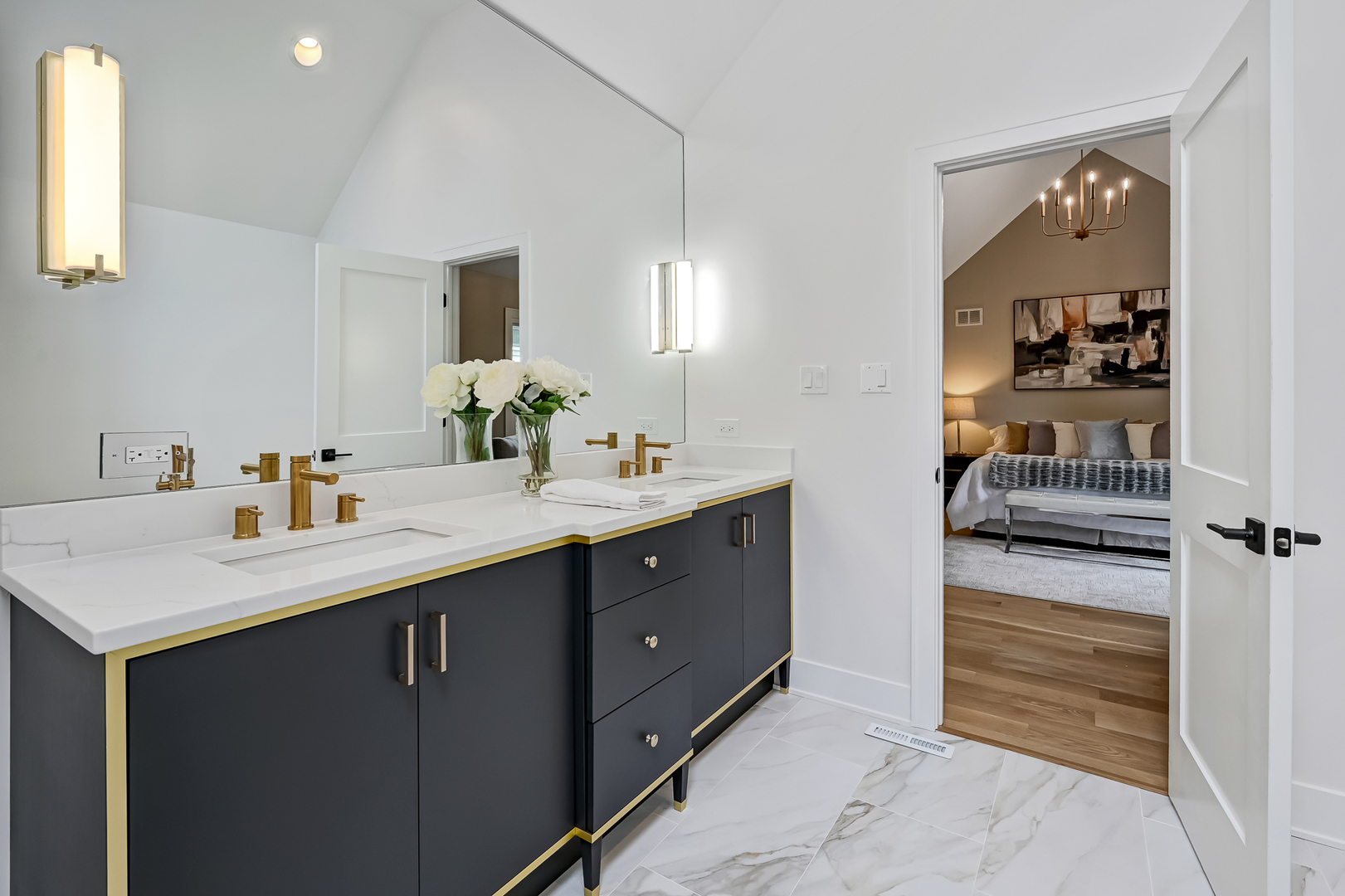 213 South Adams Street Hinsdale, IL 60521 - Photo 20 of 33 a bathroom with a sink and a mirror