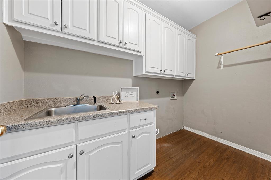 8617 Jonquil Drive Waco, TX 76708 - Photo 15 of 37