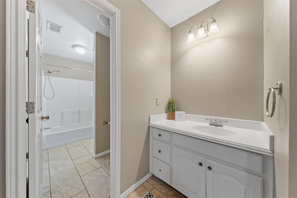 8617 Jonquil Drive Waco, TX 76708 - Photo 24 of 37