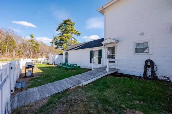 $420,000 | 116 High Street, Wakefield, NH 03872