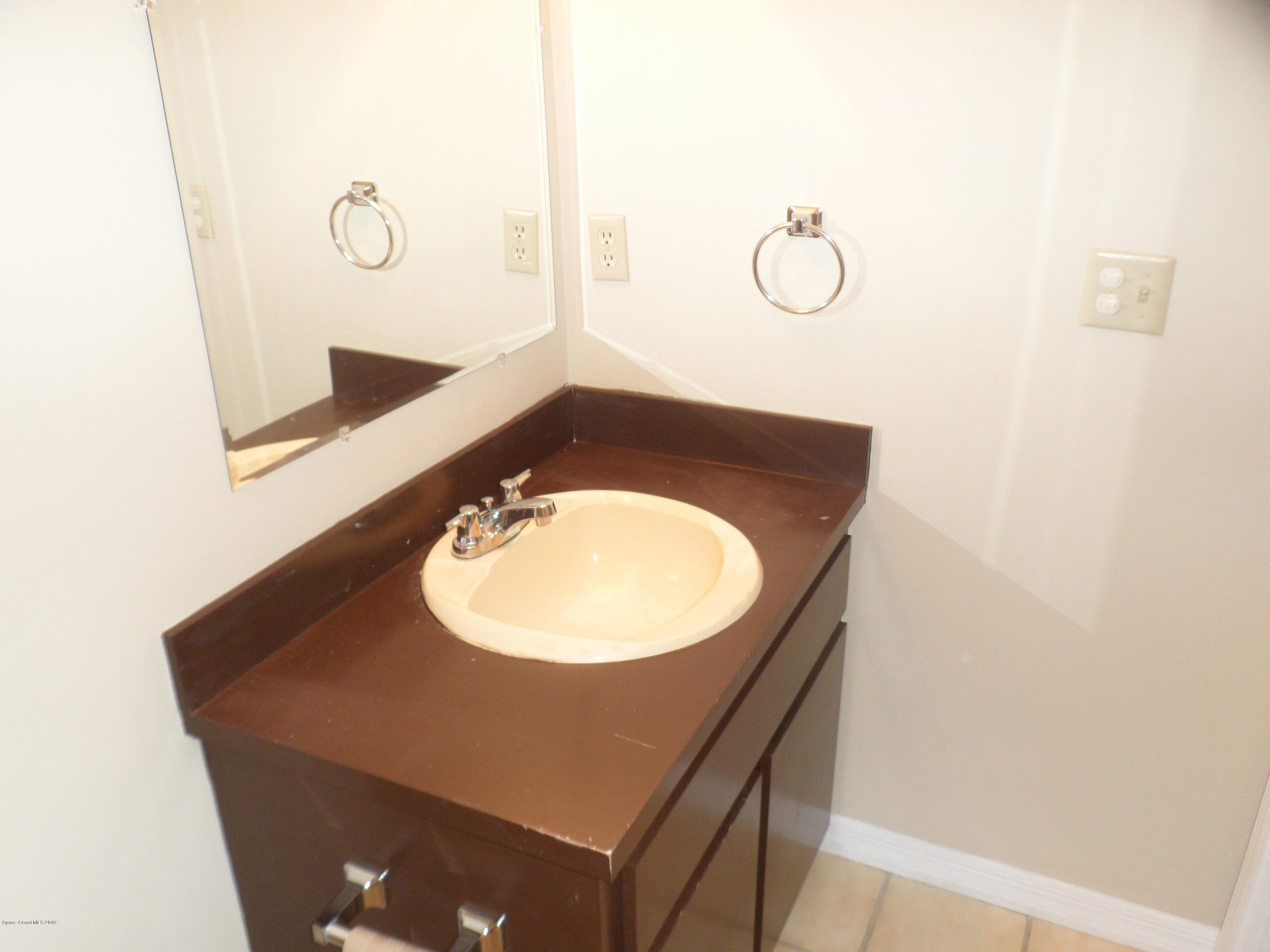 3403 Palomino Road Melbourne, FL 32934 - Photo 32 of 37 SAM_8485