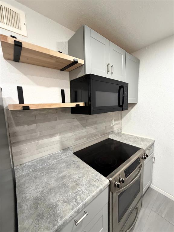 2803 Rio Branco Street, Unit 201 Farmers Branch, TX 75234 - Photo 9 of 17