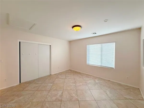 $2,295 | 7473 Glorious Sun Drive, Las Vegas, NV 89178