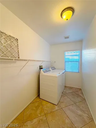 $2,295 | 7473 Glorious Sun Drive, Las Vegas, NV 89178