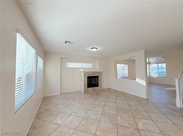 $2,295 | 7473 Glorious Sun Drive, Las Vegas, NV 89178