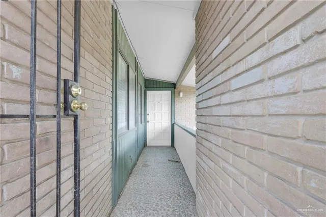 a view of a pathway of a house