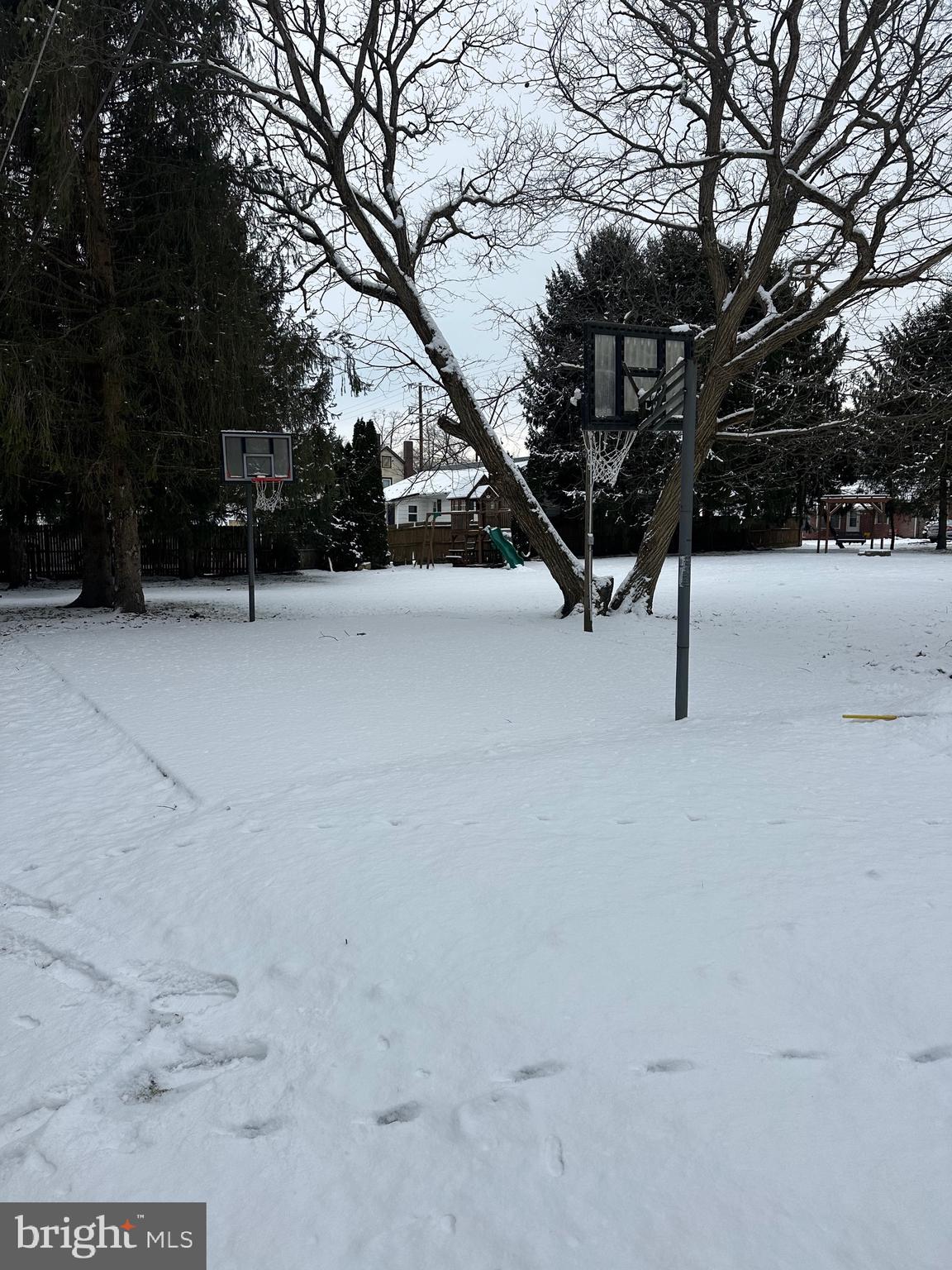 142 Broad Street Milroy, PA 17063 - Photo 14 of 70