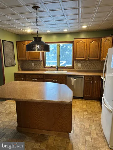 $185,000 | 142 Broad Street, Milroy, PA 17063