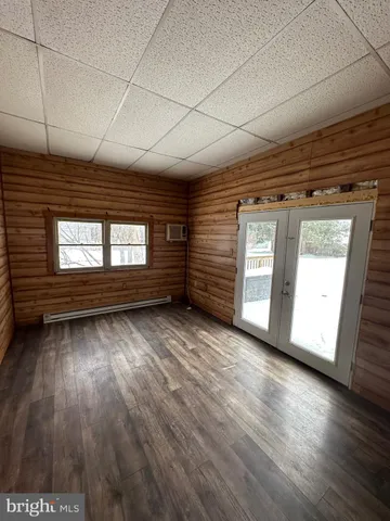 $185,000 | 142 Broad Street, Milroy, PA 17063