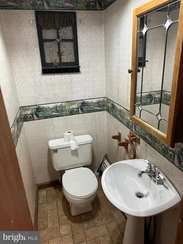 $185,000 | 142 Broad Street, Milroy, PA 17063