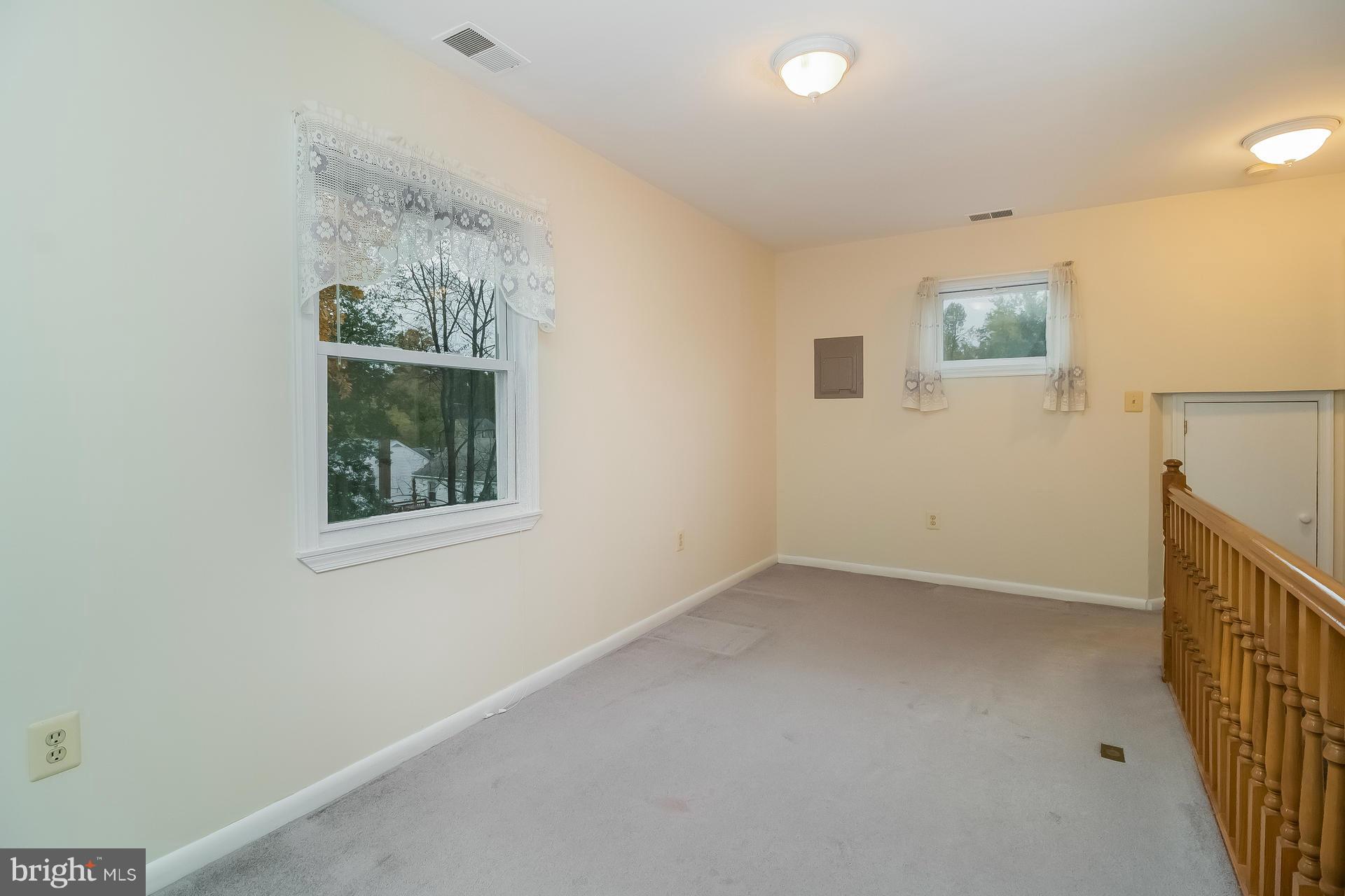 2718 Arcola Avenue Silver Spring, MD 20902 - Photo 21 of 30 Interior (General)