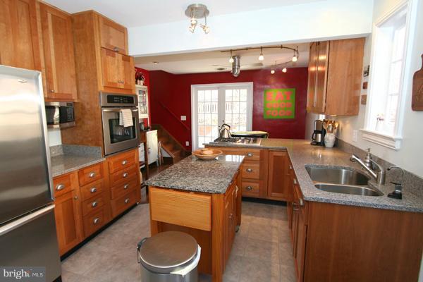 8006 Piney Branch Road Silver Spring, MD 20910 - Photo 14 of 30 Kitchen1