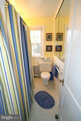 8006 Piney Branch Road Silver Spring, MD 20910 - Photo 20 of 30 Bath1