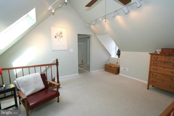 8006 Piney Branch Road Silver Spring, MD 20910 - Photo 4 of 30 sitting area