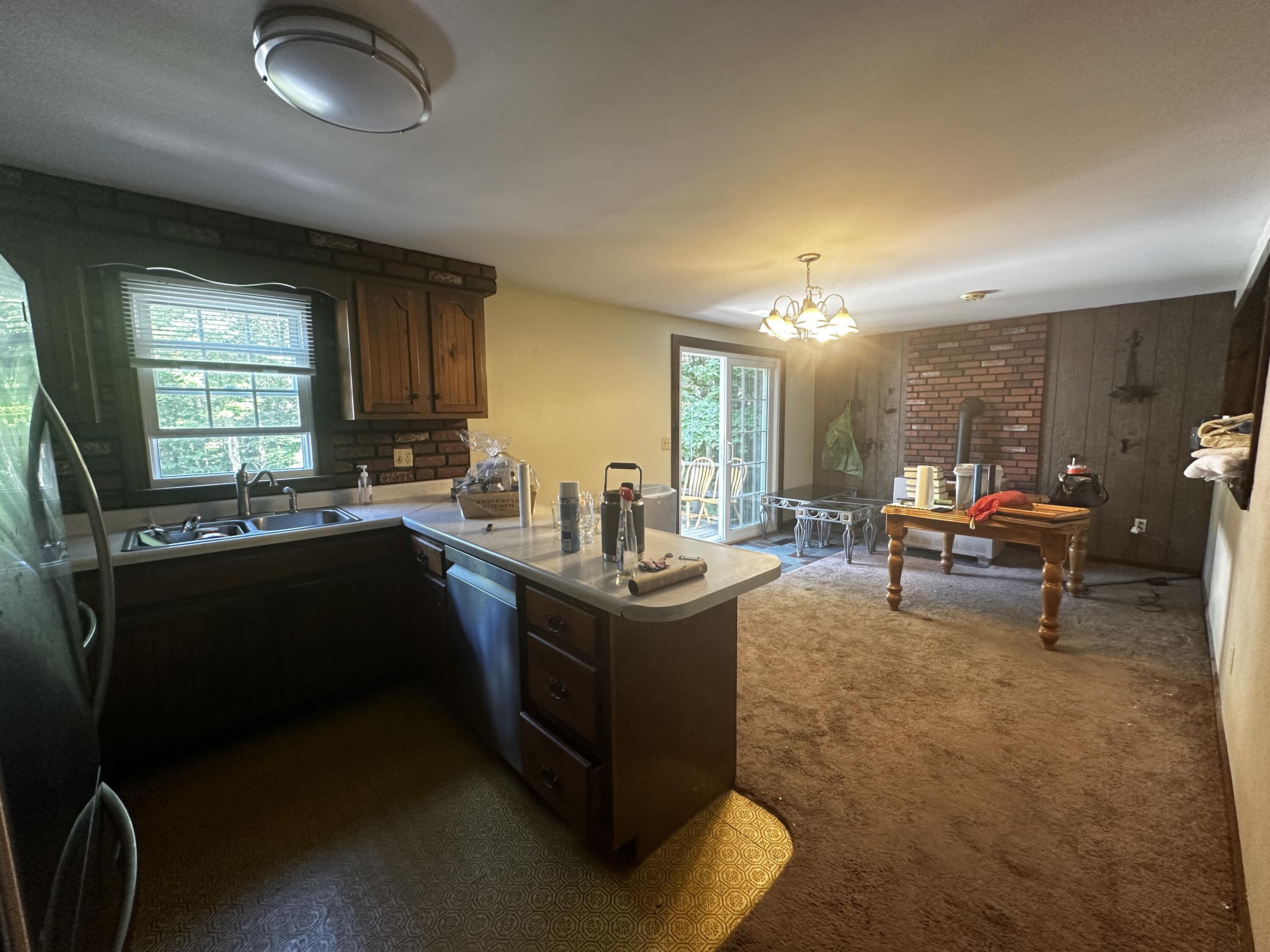 124 Mountain Road York, ME 03902 - Photo 11 of 32 IMG_9080