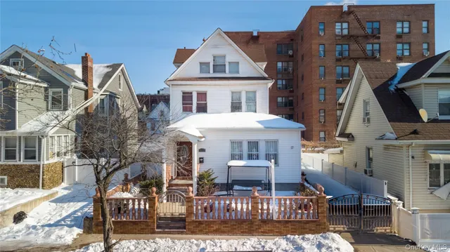 $1,199,000 | 88-19 178th Street | Eastwood