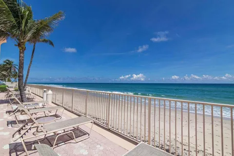$599,000 | 3520 South Ocean Boulevard, Unit L402, South Palm Beach, FL 33480
