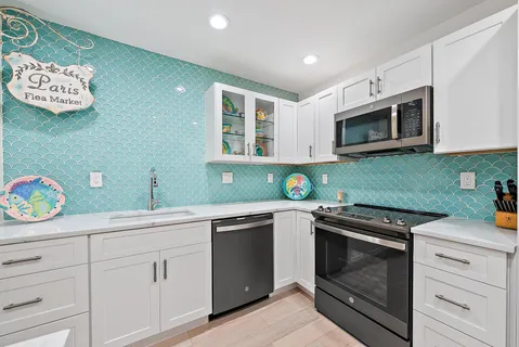 $599,000 | 3520 South Ocean Boulevard, Unit L402, South Palm Beach, FL 33480