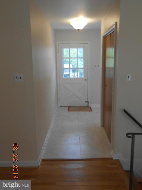 13103 Venango Road Fort Washington, MD 20744 - Photo 3 of 29 Interior - Foyer