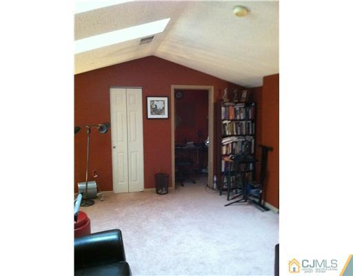 534 Edpas Road New Brunswick, NJ 08901 - Photo 23 of 25