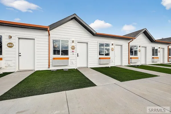 $1,590,000 | 64 North 3rd West, Unit 100S, Rexburg, ID 83440