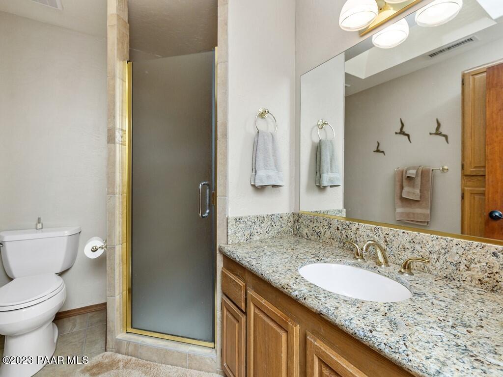14770 North Brenda Road Prescott, AZ 86305 - Photo 23 of 37 024_Bathroom