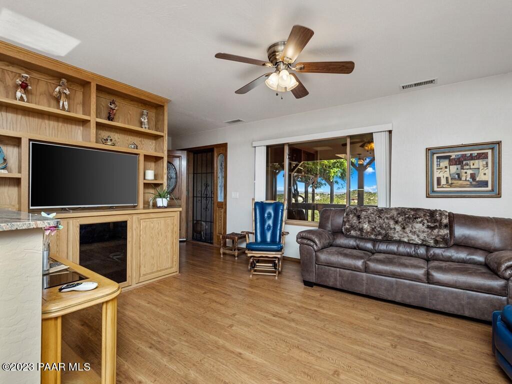 14770 North Brenda Road Prescott, AZ 86305 - Photo 8 of 37 009_Living Room