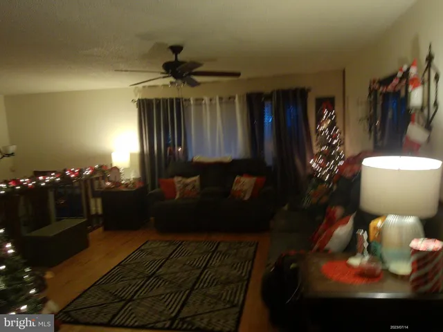 $375,000 | 139 Fairmount Avenue, Blackwood, NJ 08012