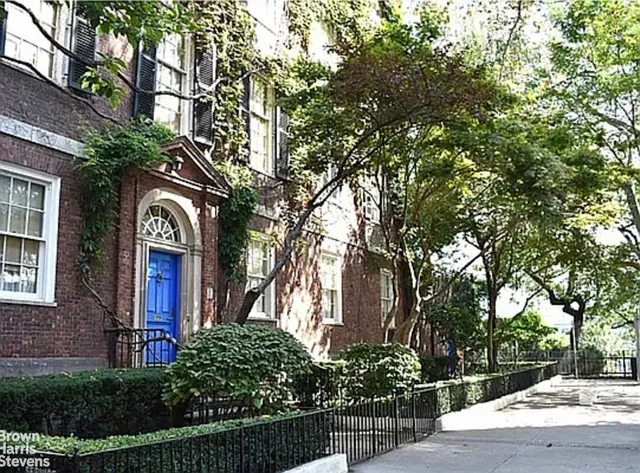 $1,675,000 | 430 East 57th Street, Unit 11D | Sutton Place