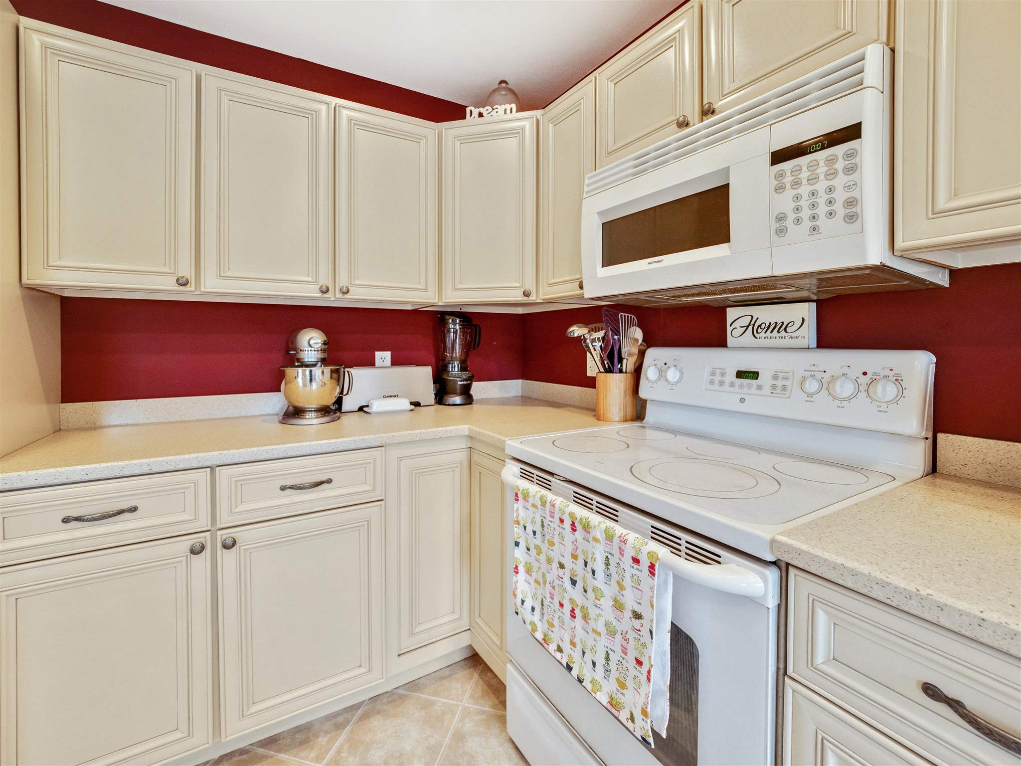 977 Campagna Road Highgate, VT 05488 - Photo 15 of 40