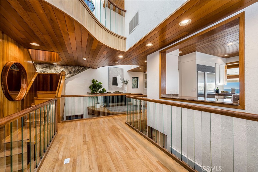 708 The Strand Manhattan Beach, CA 90266 - Photo 10 of 27 a view of a balcony