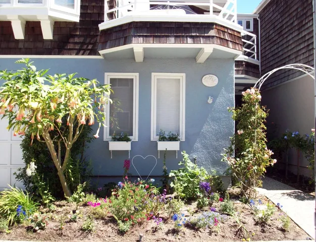 $9,800 | 122 2nd Avenue, Santa Cruz, CA 95062