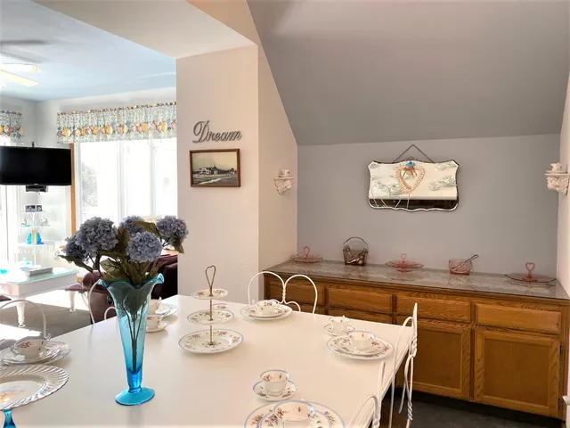 $9,800 | 122 2nd Avenue, Santa Cruz, CA 95062