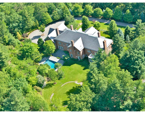 170 Pond Road Wellesley, MA 02482 - Photo 3 of 13 Gallery Image 3